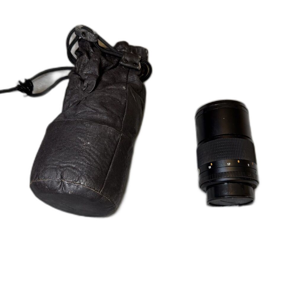 Vintage Minolta MC Celtic 135mm f/2.8 Telephoto Manual Focus Lens Case Caps